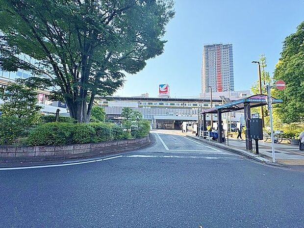 徒歩19分。小岩駅(JR東日本 総武本線) 1470m