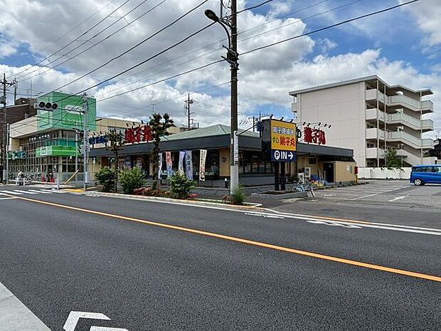徒歩5分。すし銚子丸 南小岩店 360m