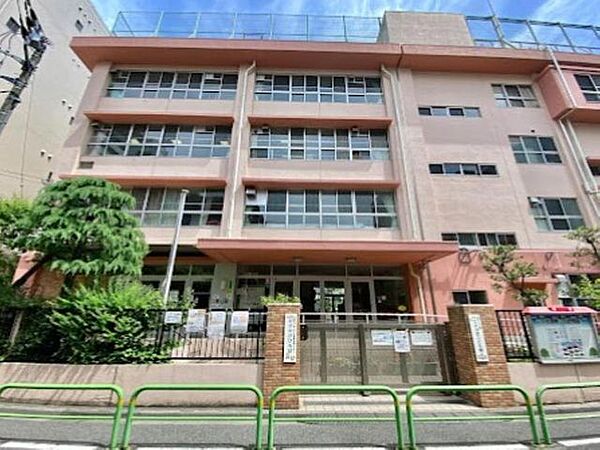 台東区立ことぶきこども園 徒歩4分。東京都台東区認定こども園 ことぶきこども園 270m