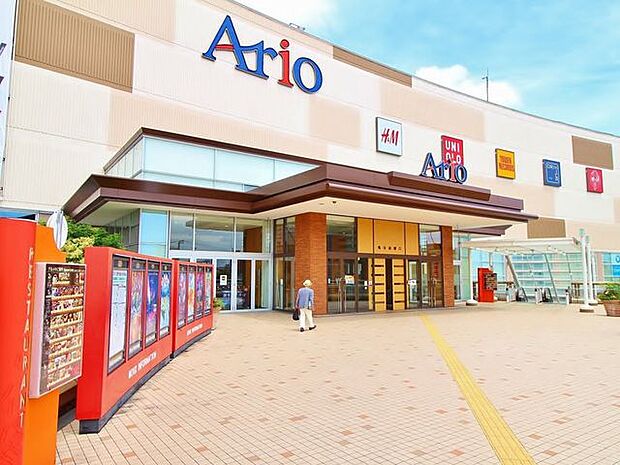 アリオ亀有店 1050m