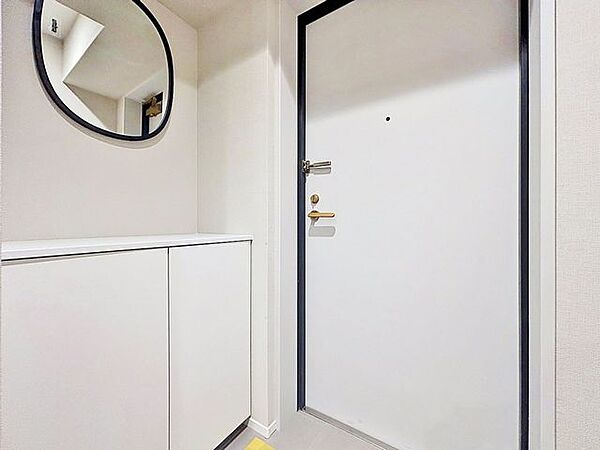 「玄関」「ただいま」・「おかえり」。新居で交わす家族同士の何気ないやり取りがただ何となく嬉しいんです。自分のお家を手に入れた事の喜びが感じられるお客様からの素敵なエピソードです。
