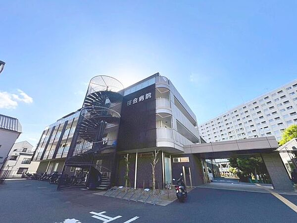 徒歩3分。医療法人財団桜会桜会病院 190m