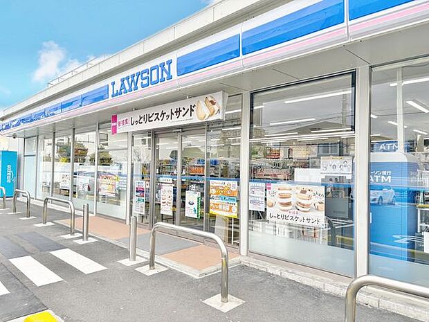 徒歩10分。セブンイレブン船橋前原西6丁目店 750m