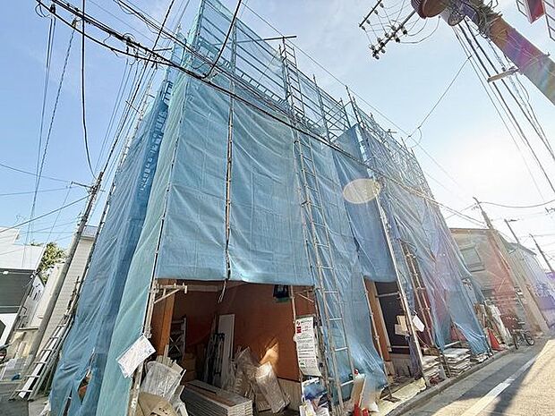 「~3階建て4LDK~」17帖以上のLDK、豊富な収納、生活を彩る設備など、プラアスワンのポイントが詰まった邸宅です。。