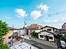 その他：「眺望」穏やかな街並みを一望しながら、爽やかな風と柔らかく降り注ぐ陽光を感じて頂けます。