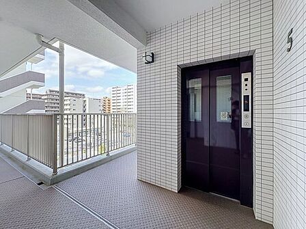「エレベーター」