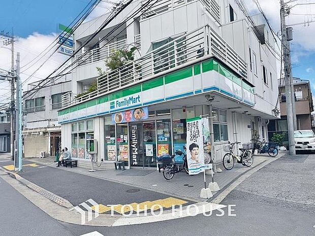 ファミリーマート須賀江戸川二丁目店 680m
