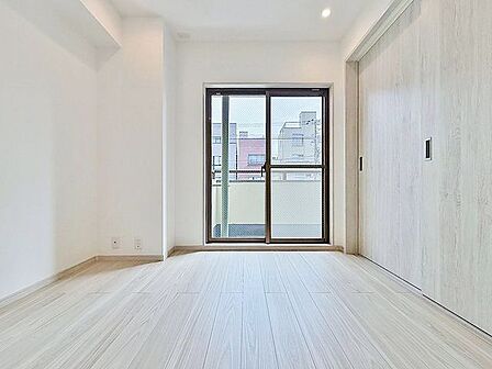 「居心地の良いナチュラル空間」お家時間を穏やかに過ごせる寛ぎの空間です。居心地の良さを実感して頂けるお部屋となっております。