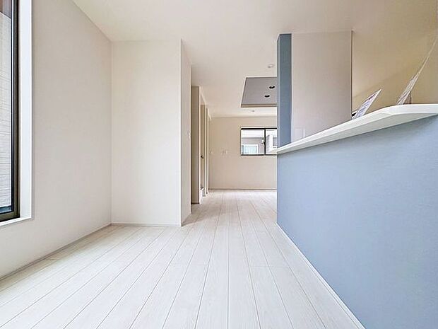 「お家時間をのんびりと過ごせる空間」1日の多くの時間を過ごすリビングは、ご家族みんなの憩いの場となります。