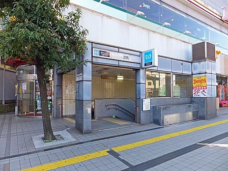 565m町屋駅(東京メトロ 千代田線) 600m