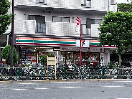 徒歩10分。セブン-イレブン 江東北砂3丁目店 800m