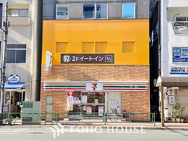 徒歩3分。セブンイレブン 清澄白河駅前店 200m