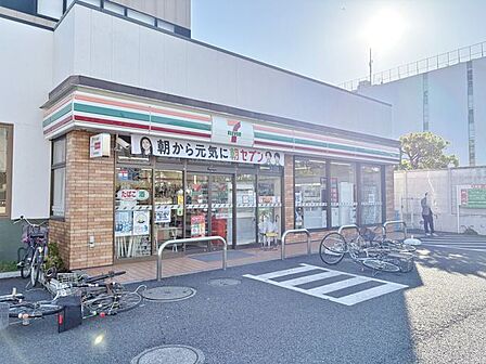 徒歩26分。ビバホーム豊島5丁目店 2030m