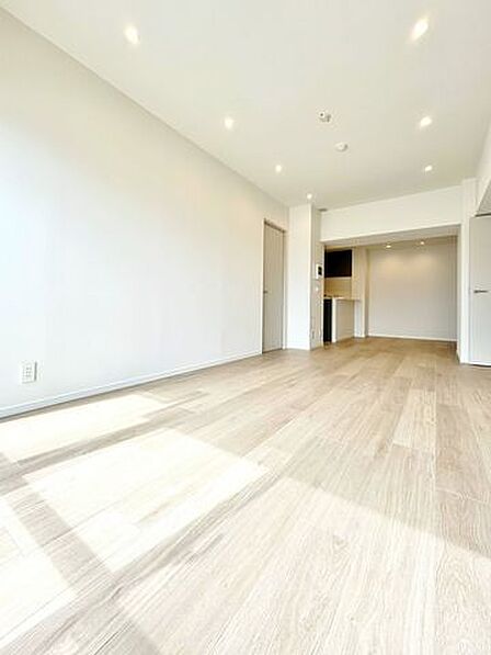 「リビングダイニング」一日の中で多くの時間を過ごすことになる住まいだからこそ、いつも穏やかな空間であるように心掛け、「落ち着き」と「安らぎ」と「快適」を実現してくれます。