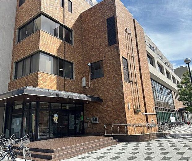 市川市役所行徳支所 490m