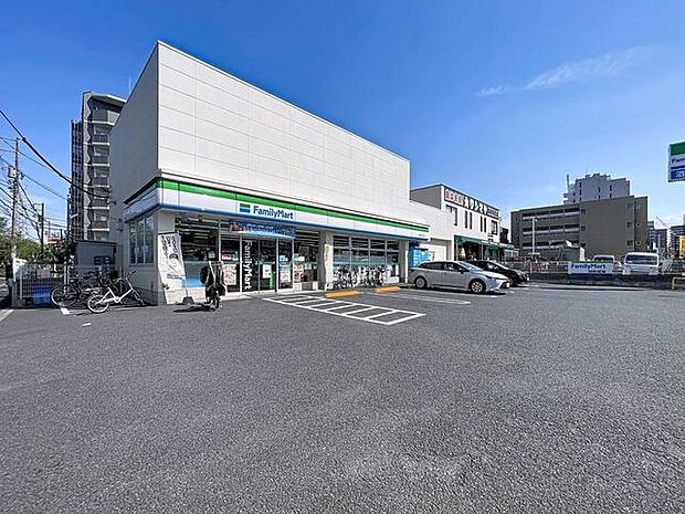 ファミリーマート南葛西四丁目店まで約650m