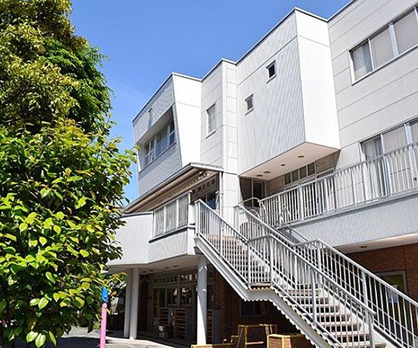 大島新生幼稚園 820m
