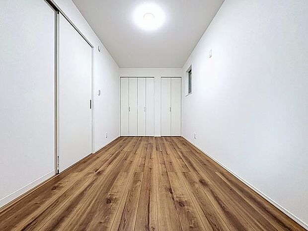 「居心地の良いナチュラル空間」お家時間を穏やかに過ごせる寛ぎの空間です。居心地の良さを実感して頂けるお部屋となっております。
