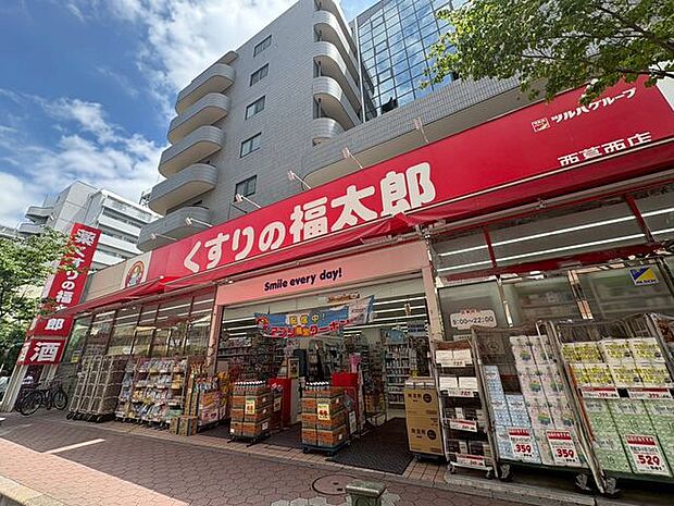徒歩7分。くすりの福太郎西葛西店 510m