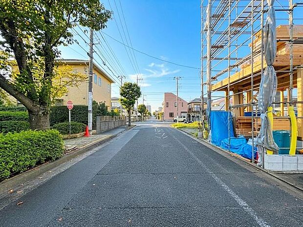 「前面道路」南側8m公道