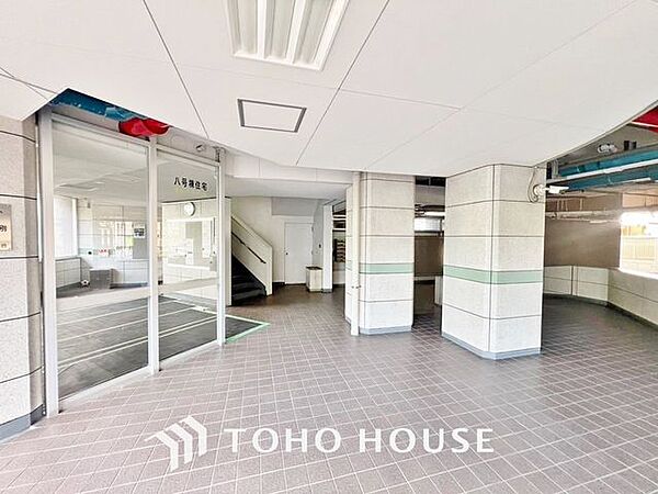 「エントランス入口」気品を感じることのできるエントランス部分。