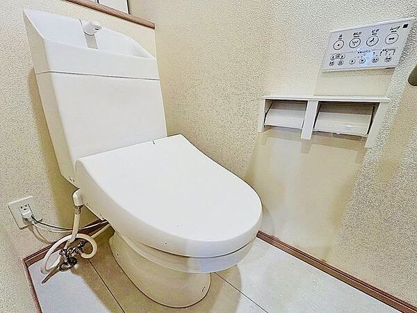 トイレを拡大表示