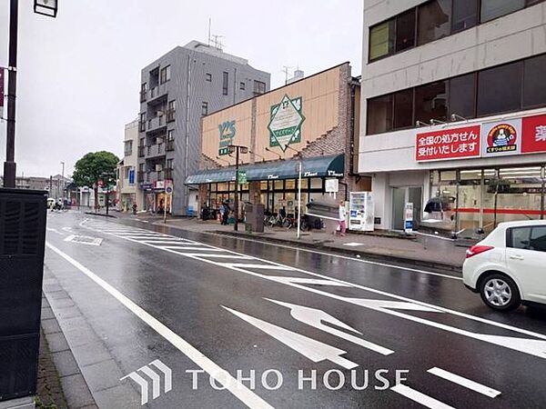 徒歩13分。ワイズマート実籾店 970m