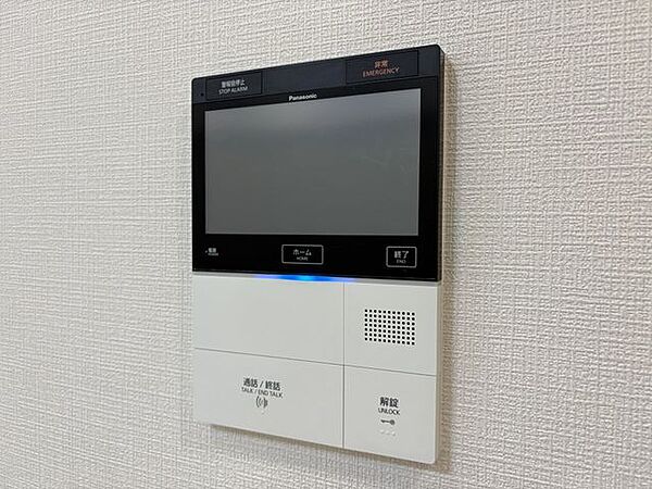 「TVモニター付きインターホン」