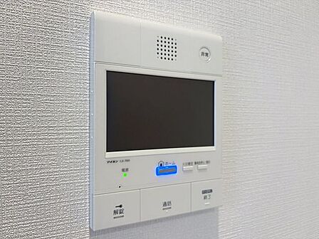 「TVモニター付きインターホン」