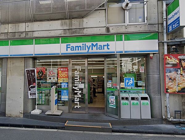 画像21:【コンビニエンスストア】ファミリーマート　エル本町店まで202ｍ