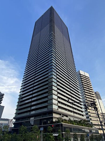 外観：327002993181