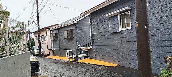 外壁、屋根塗装完了しました。