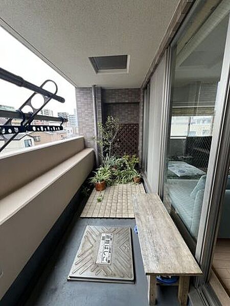 バルコニーを拡大表示