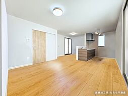 熊本市東区長嶺東5丁目　中古戸建 3LDKのリビング/ダイニング