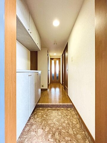 玄関 ヴェルビュ島崎 9階/-