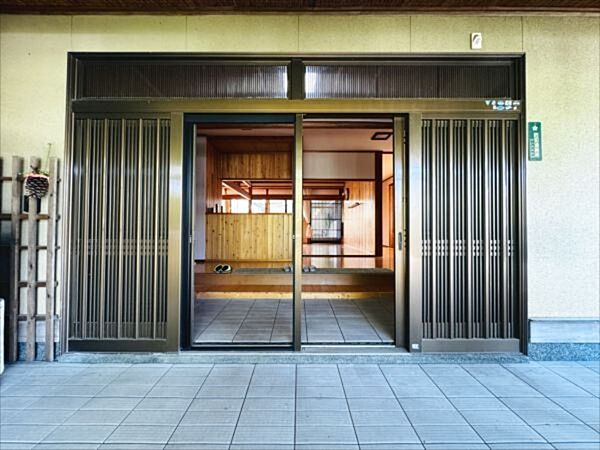 玄関