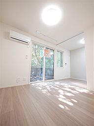 May Fevrier II 2階1LDKのリビング/ダイニング