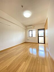 プレステージ・デル・エアポート 10階1Kのリビング/ダイニング