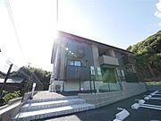 苅田駅より徒歩15分 築5年9ヶ月 2階建の賃貸物件