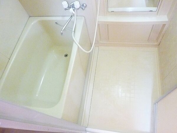 画像5:キレイなお風呂ですよ♪