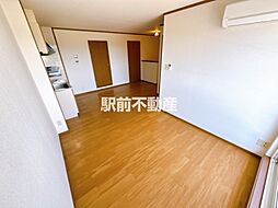 ソレアード・メゾン 202 2階2LDKのリビング/ダイニング