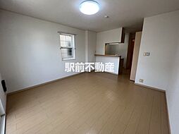 ロイヤルパークA 103