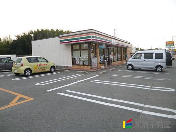 セブンイレブン大牟田橘店 