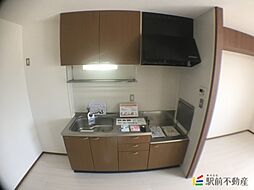 アムールコートI 203 2階2LDKのリビング/ダイニング