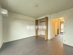 ロイヤルパーク蔵上 101 1階1Kのリビング/ダイニング