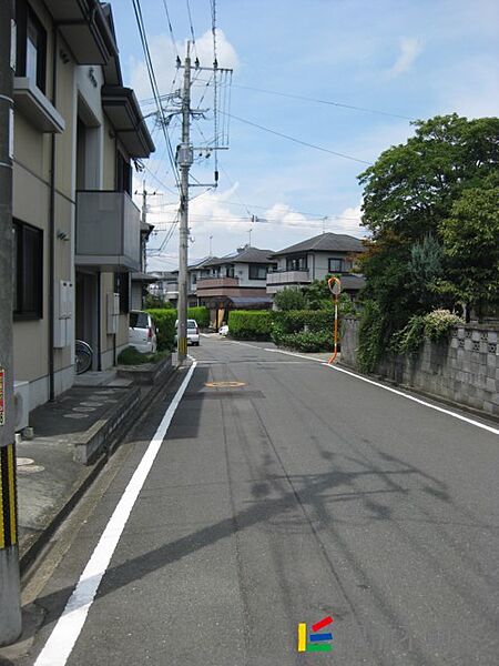 画像12:前面道路の様子です