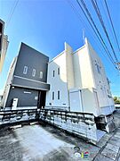 紫駅より徒歩8分 1階 築11年3ヶ月の賃貸物件