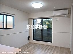 ヴィア　ラッテアIV 203 2階2LDKのリビング/ダイニング