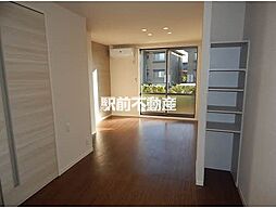 コンフォール川原田　E棟 101 1階2LDKのリビング/ダイニング