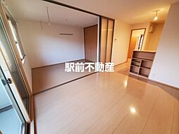 ソフィアコートII B棟 206 2階1LDKのリビング/ダイニング